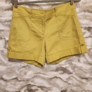 White House Black Market Yellow/green Cargo Shorts, Size 8